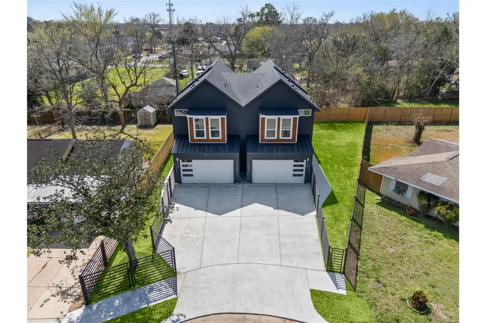 5110 Westover Street Houston, TX 77033