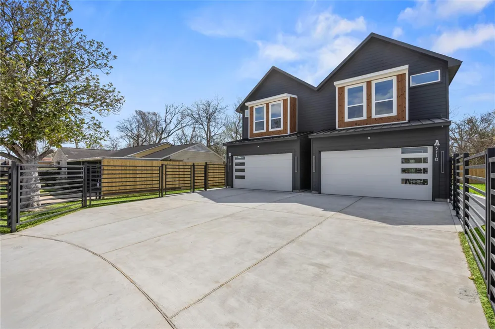 5110 Westover Street Houston, TX 77033