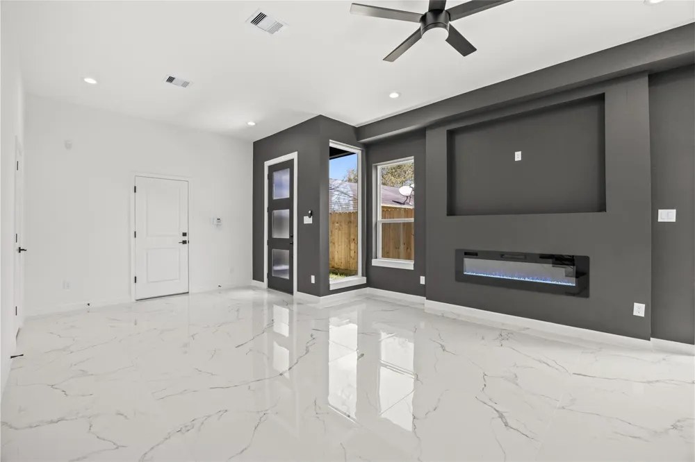 5110 Westover Street Houston, TX 77033