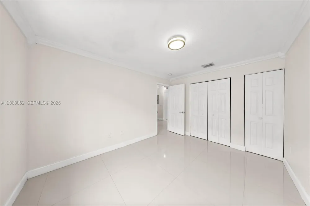 10033 NW 126th Ter Hialeah Gardens, FL 33018