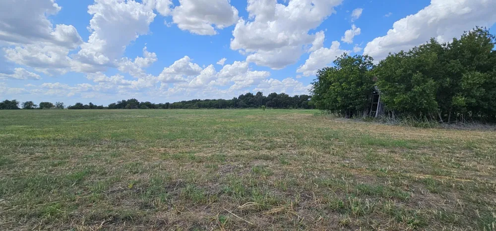 553 Hcr 3110 Abbott, TX 76621