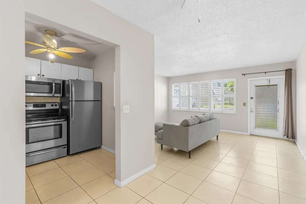 418 Tilford T #418 Deerfield Beach, FL 33442