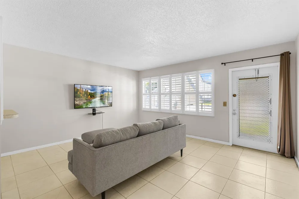 418 Tilford T #418 Deerfield Beach, FL 33442