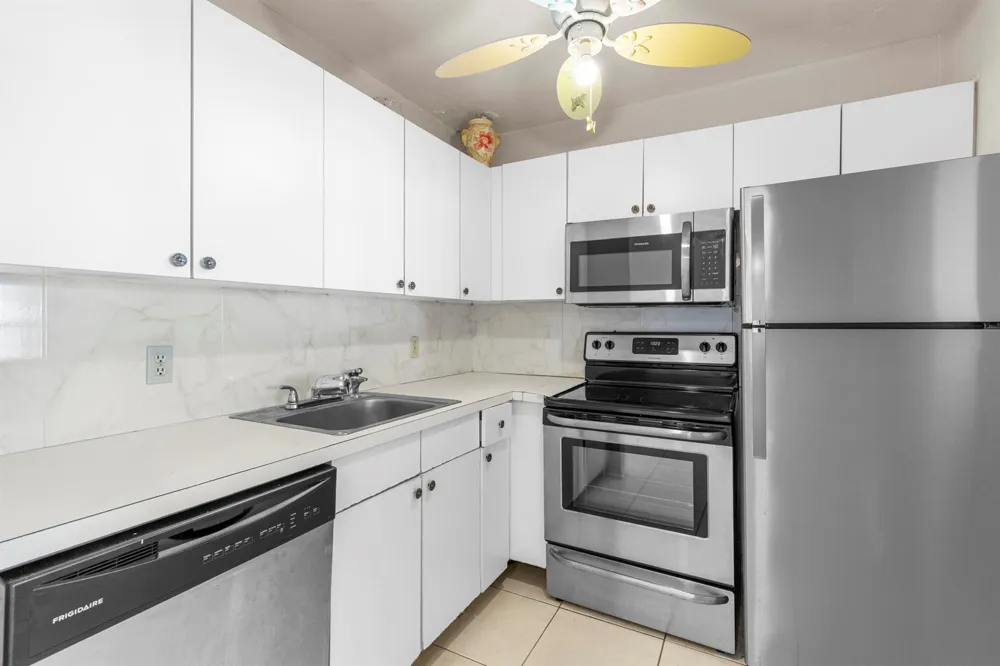 418 Tilford T #418 Deerfield Beach, FL 33442