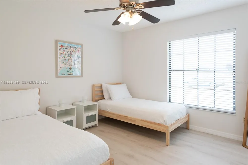 1085 INDIAN RIDGE TRL E Kissimmee, FL 34747