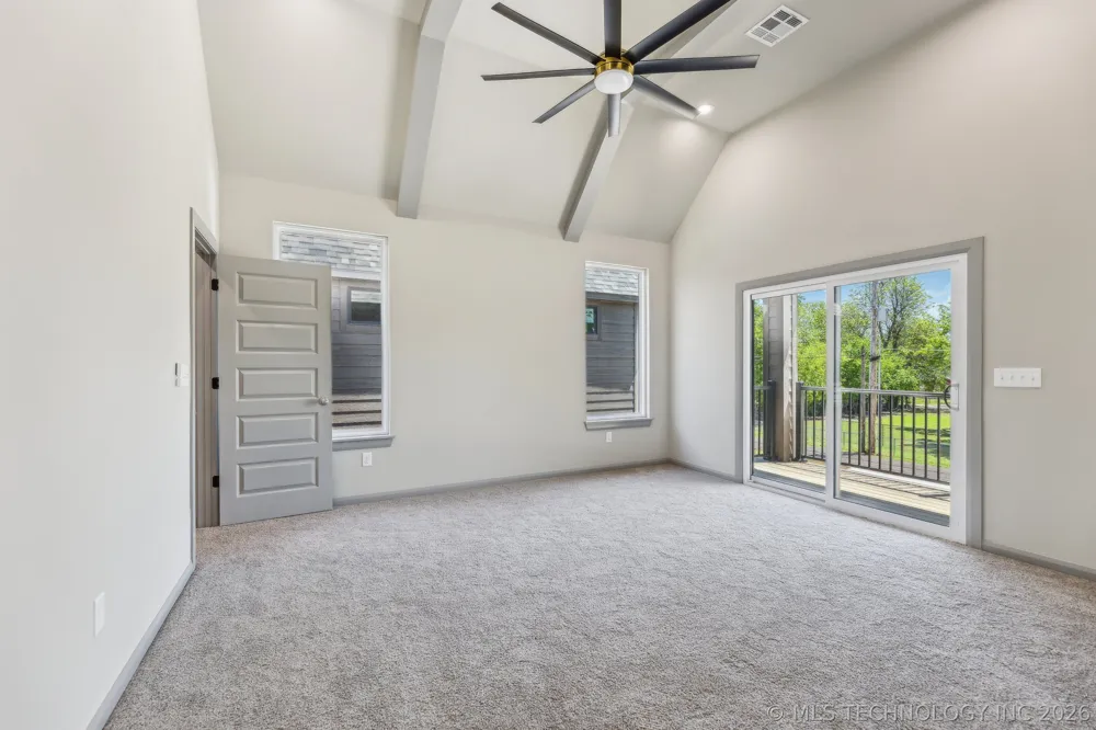 421 W Ft Worth Street Broken Arrow, OK 74012