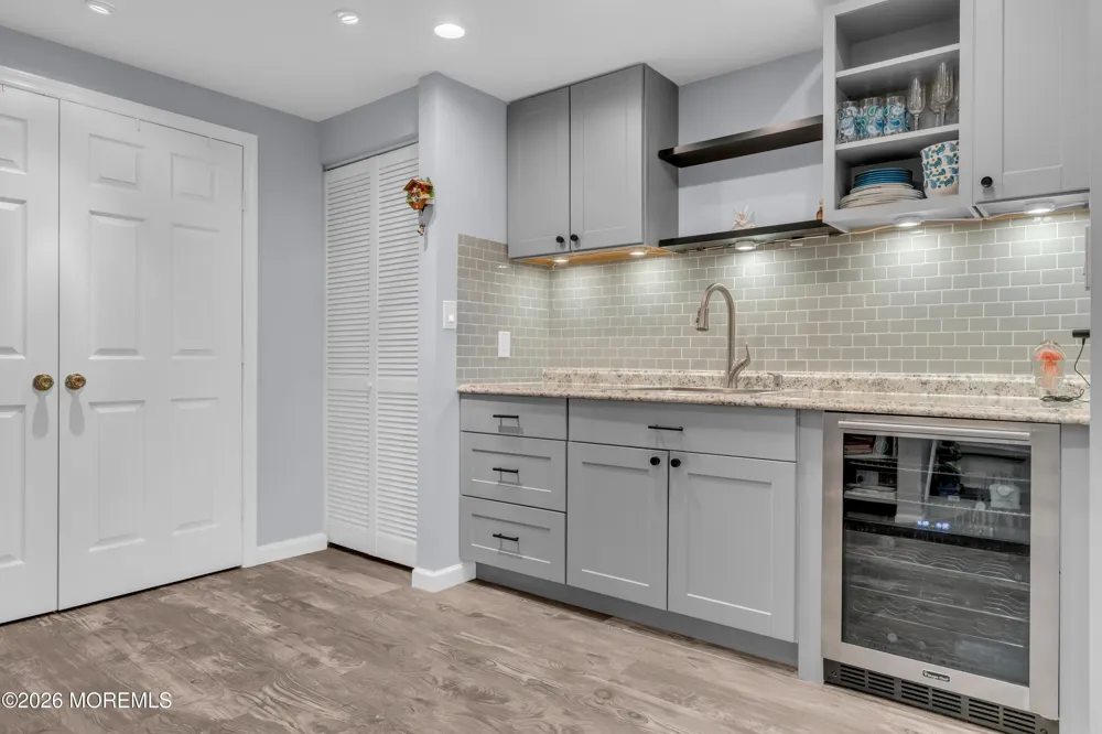 10 Biesiada Court Parlin, NJ 08859