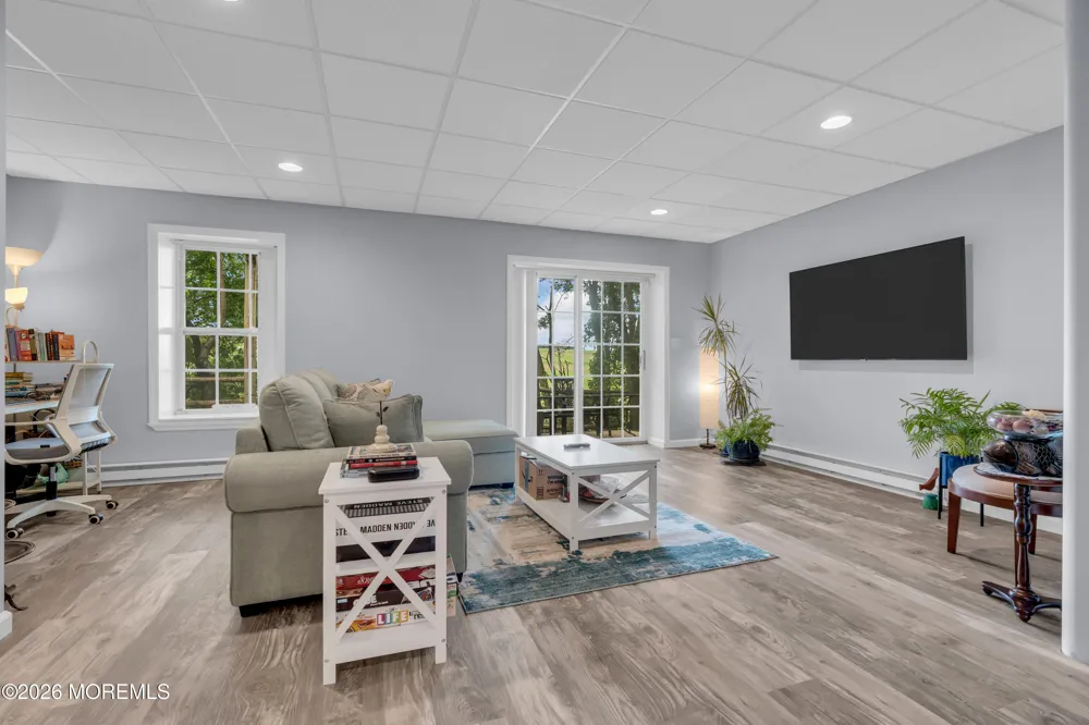 10 Biesiada Court Parlin, NJ 08859