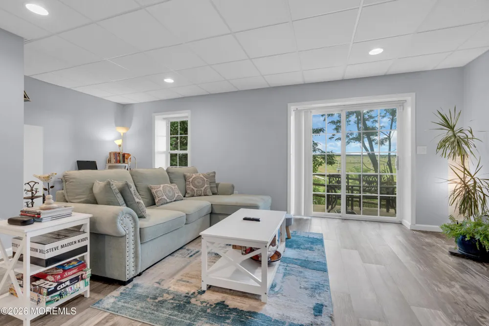 10 Biesiada Court Parlin, NJ 08859