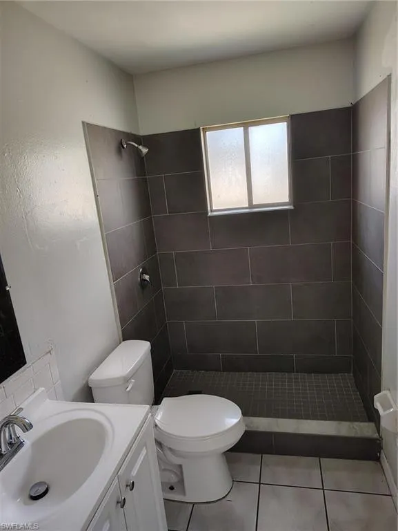 2709 Jackson Fort Myers, FL 33901