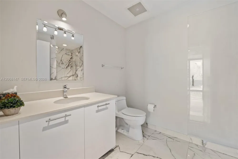 3470 E Coast Ave #H0302 Miami, FL 33137