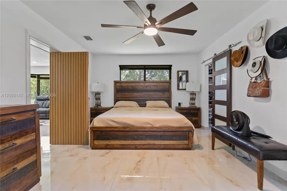 26480 SW 187th Ave Homestead, FL 33031