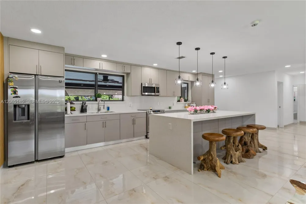 26480 SW 187th Ave Homestead, FL 33031