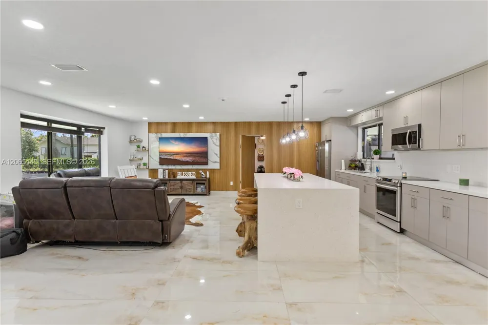 26480 SW 187th Ave Homestead, FL 33031