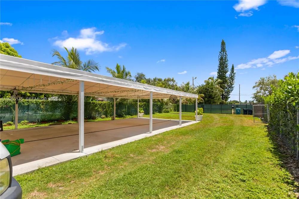 26480 SW 187th Ave Homestead, FL 33031