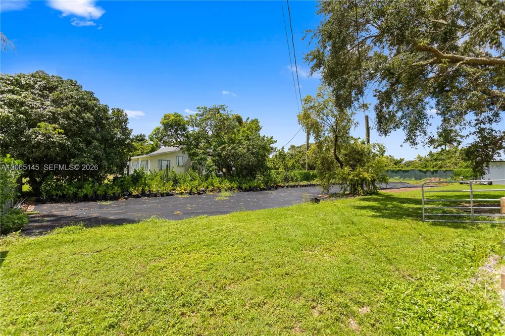26480 SW 187th Ave Homestead, FL 33031
