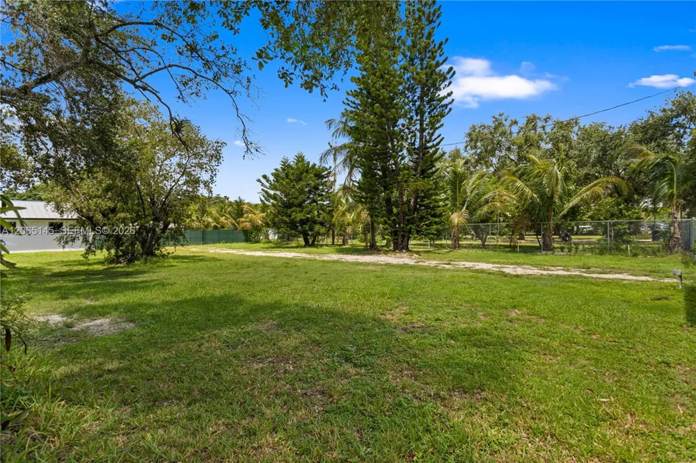 26480 SW 187th Ave Homestead, FL 33031