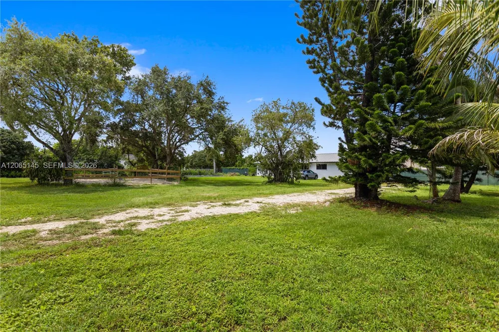 26480 SW 187th Ave Homestead, FL 33031