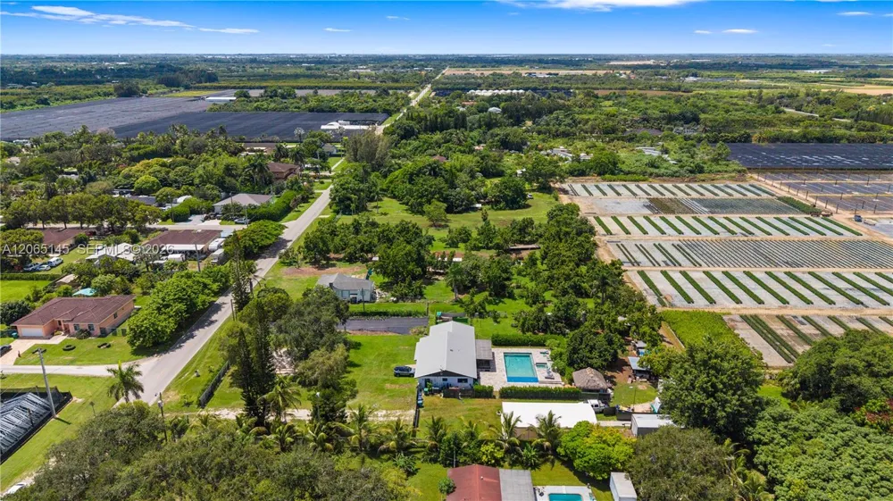 26480 SW 187th Ave Homestead, FL 33031