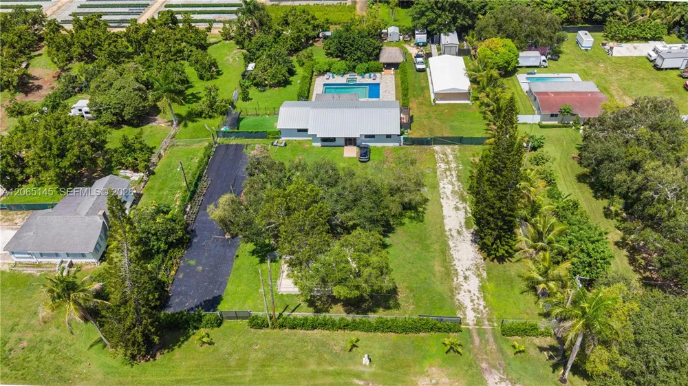 26480 SW 187th Ave Homestead, FL 33031