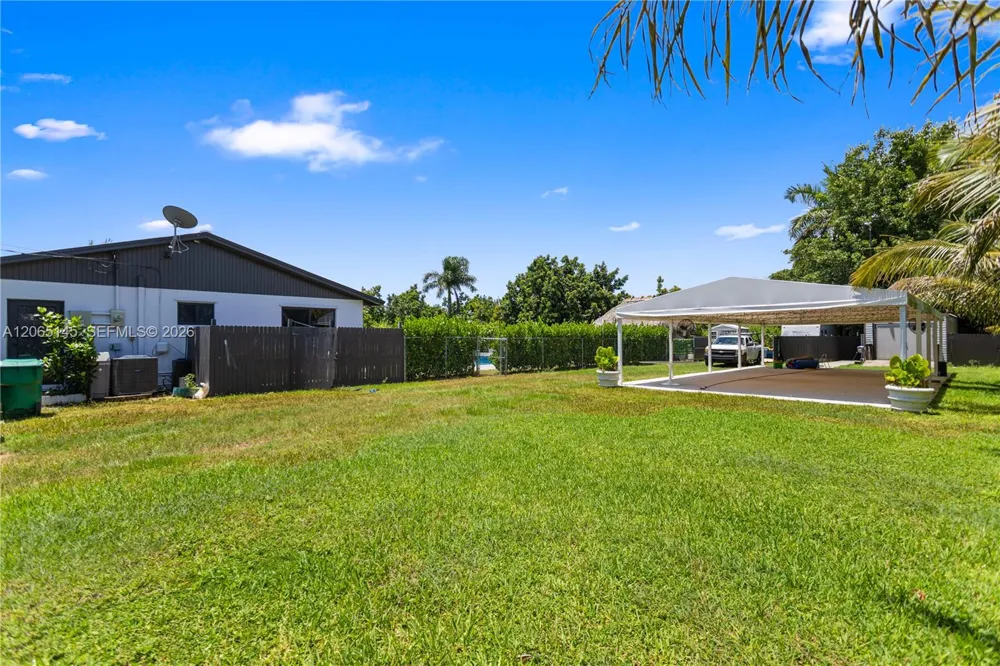 26480 SW 187th Ave Homestead, FL 33031