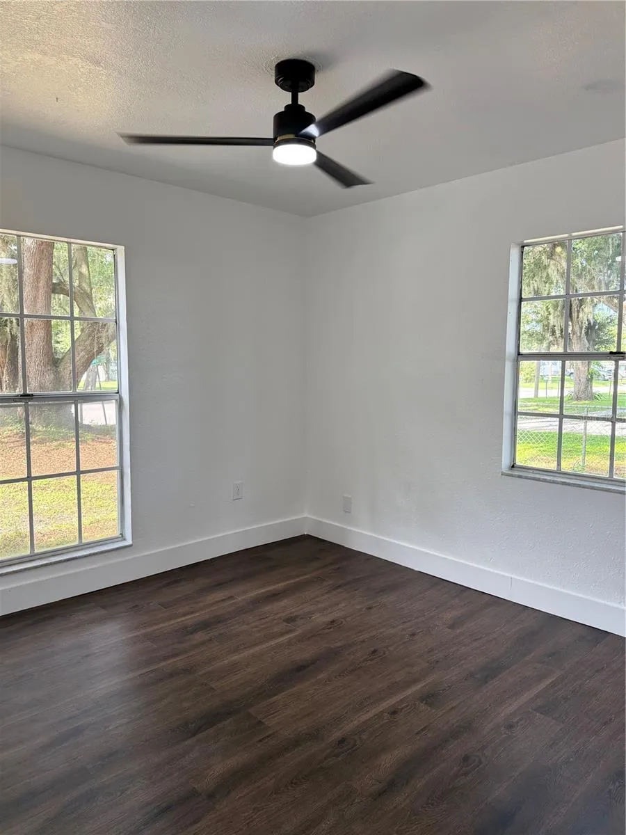 3008 OAKVIEW LANE Plant City, FL 33566