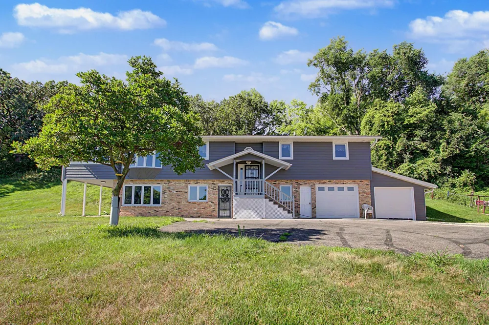 12785 James Avenue Hastings, MN 55033