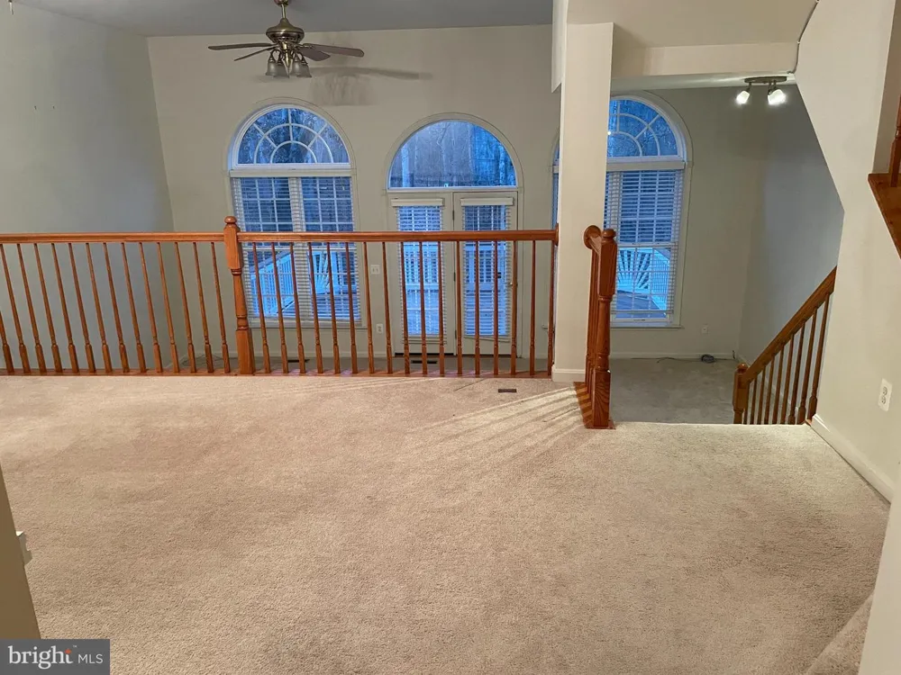 18405 SIERRA SPRINGS SQUARE Leesburg, VA 20176