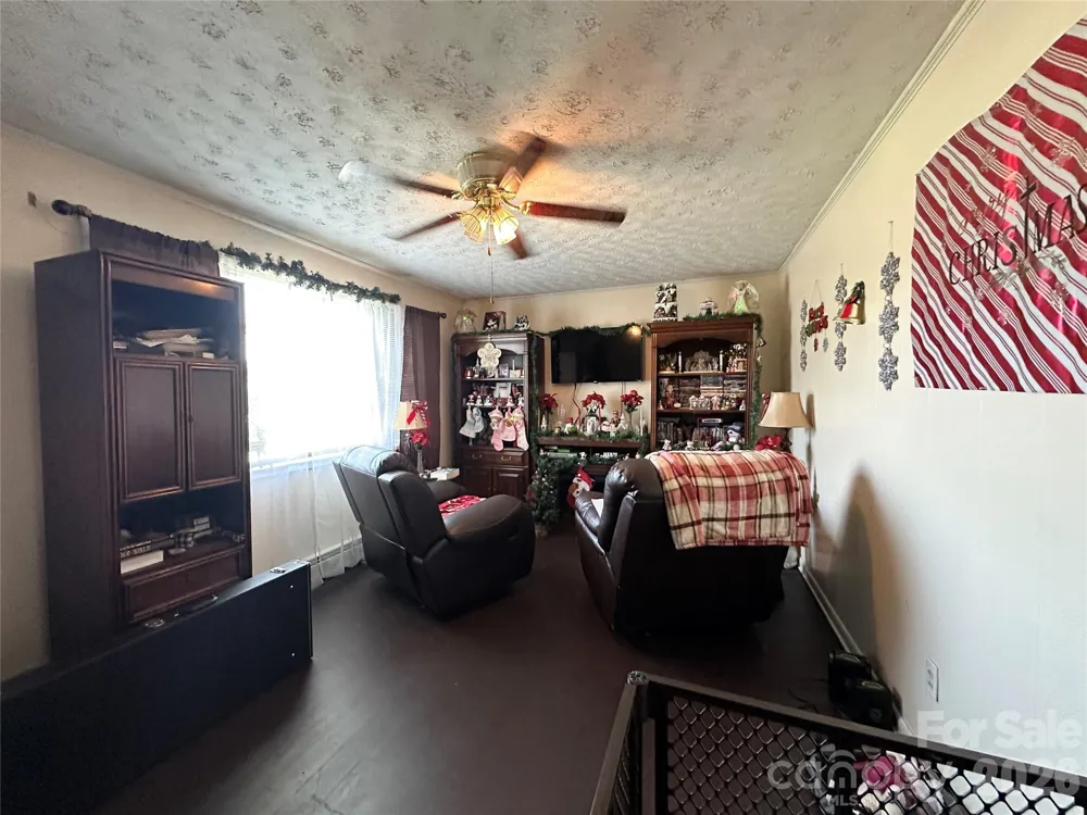 2687 Ellis Deal Avenue Valdese, NC 28690