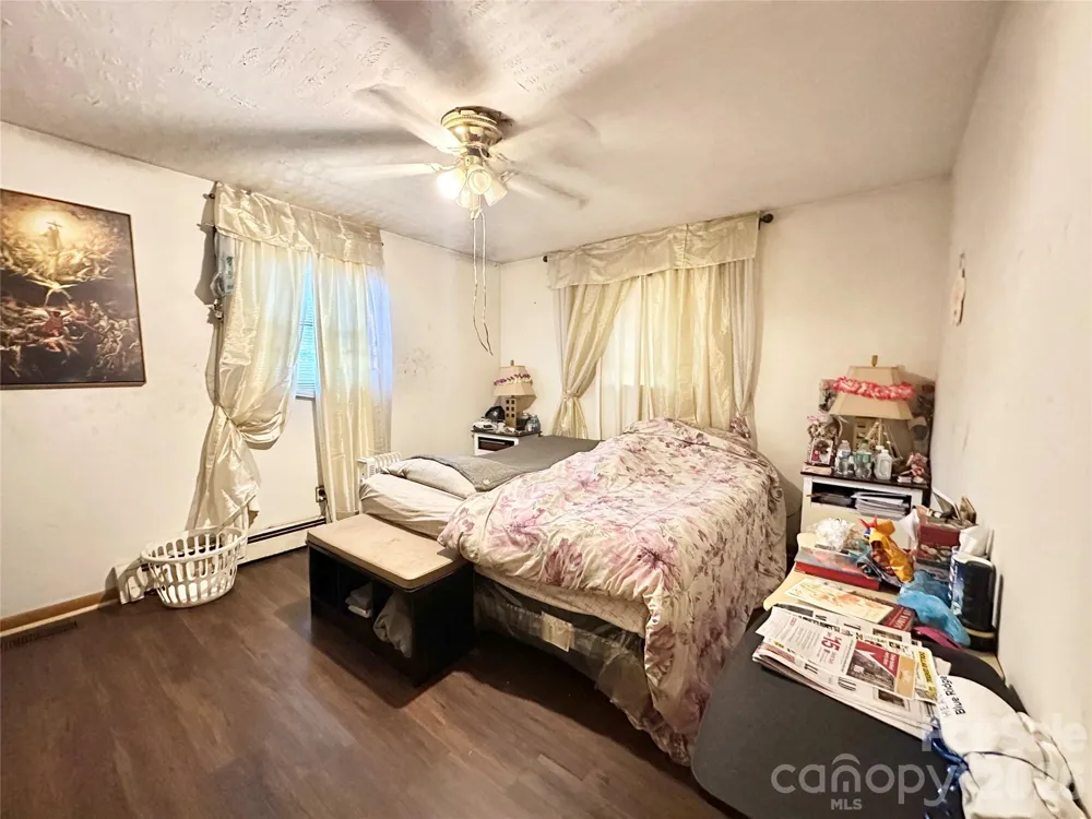 2687 Ellis Deal Avenue Valdese, NC 28690