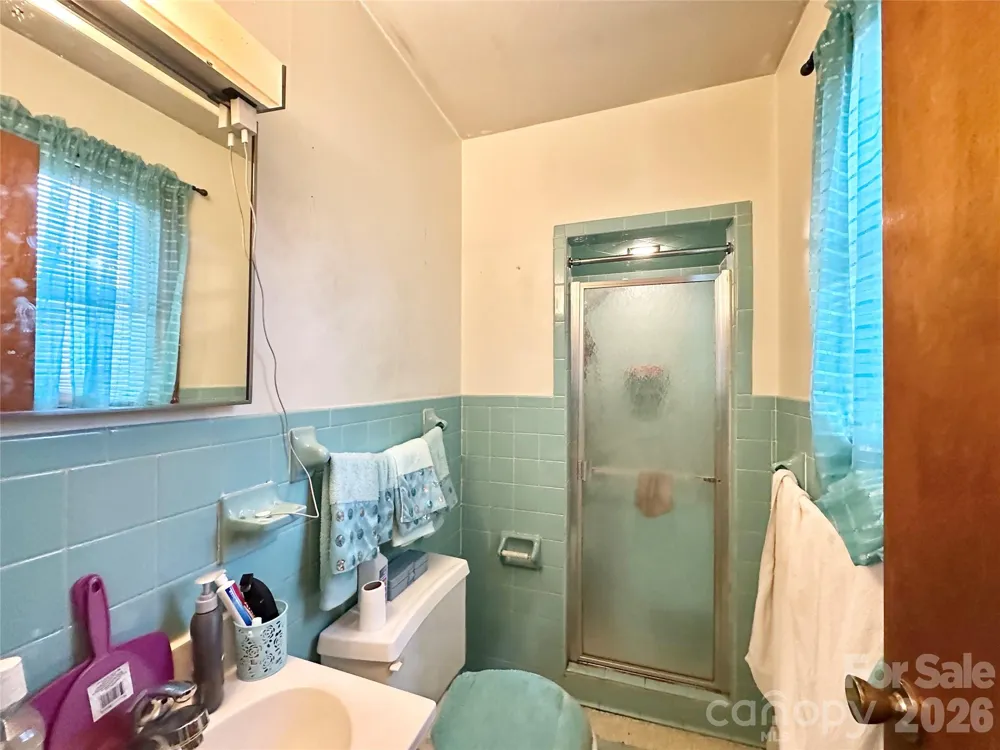 2687 Ellis Deal Avenue Valdese, NC 28690