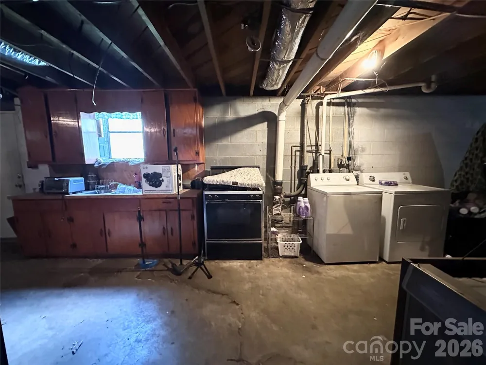 2687 Ellis Deal Avenue Valdese, NC 28690
