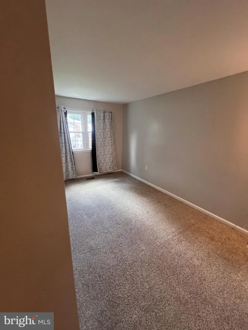 14709 ENDSLEY TURN Woodbridge, VA 22193