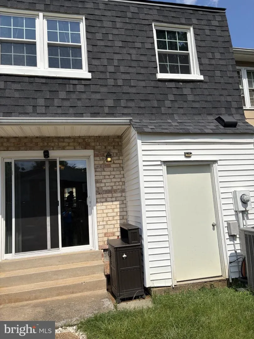 14709 ENDSLEY TURN Woodbridge, VA 22193