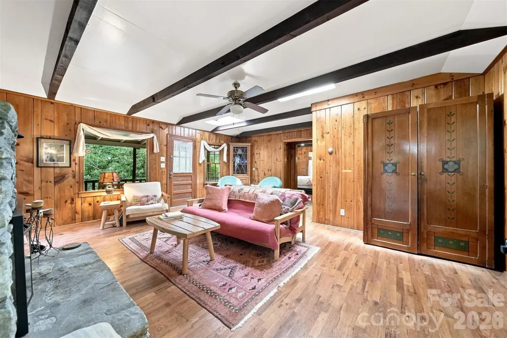 6354 Gingercake Road Newland, NC 28657