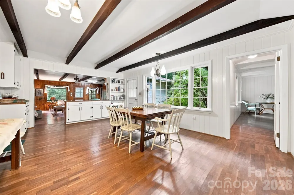 6354 Gingercake Road Newland, NC 28657