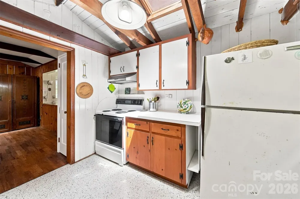 6354 Gingercake Road Newland, NC 28657