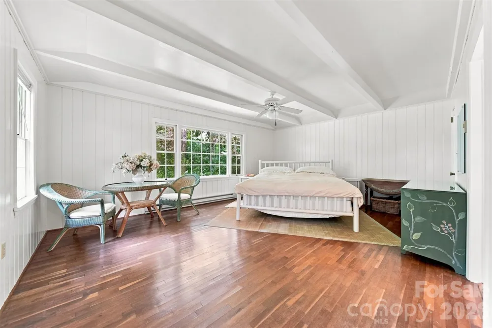 6354 Gingercake Road Newland, NC 28657
