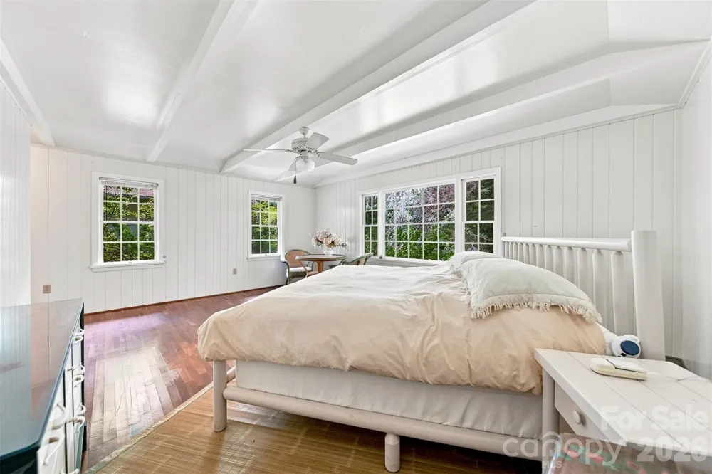 6354 Gingercake Road Newland, NC 28657