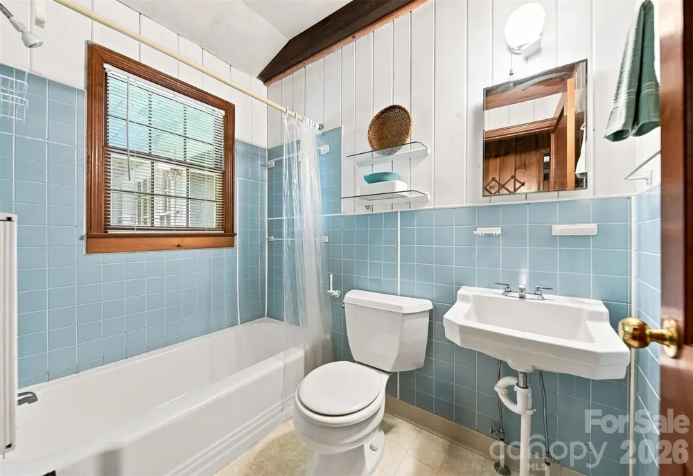 6354 Gingercake Road Newland, NC 28657