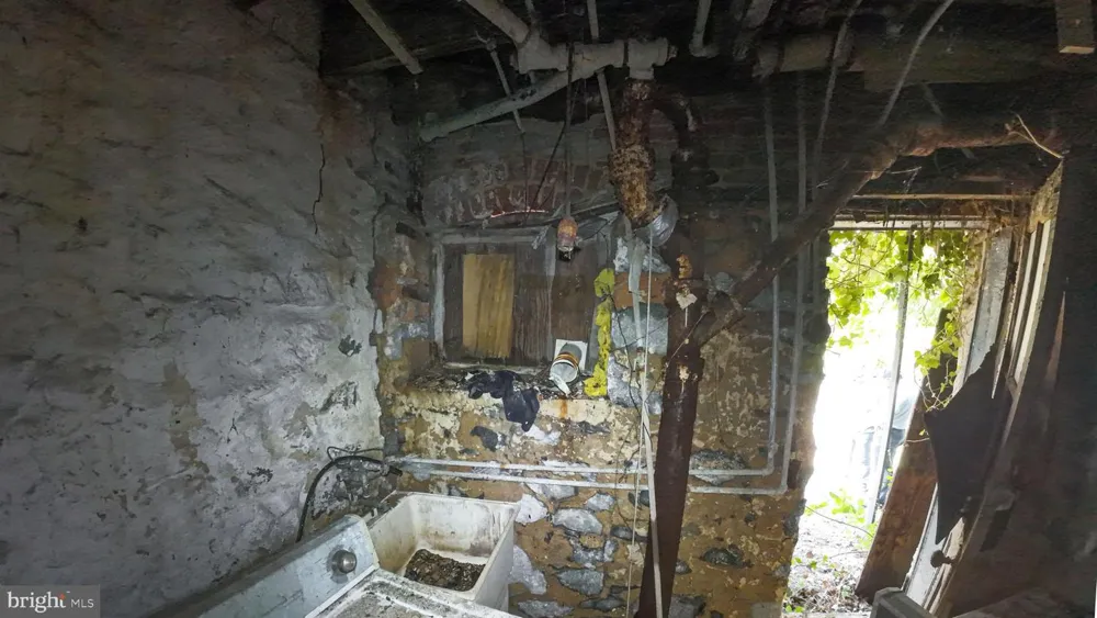 3016 POPLAR TERRACE Baltimore, MD 21216