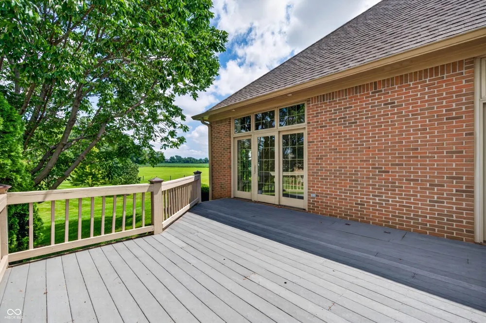 1514 Ashwood Court Greenwood, IN 46143