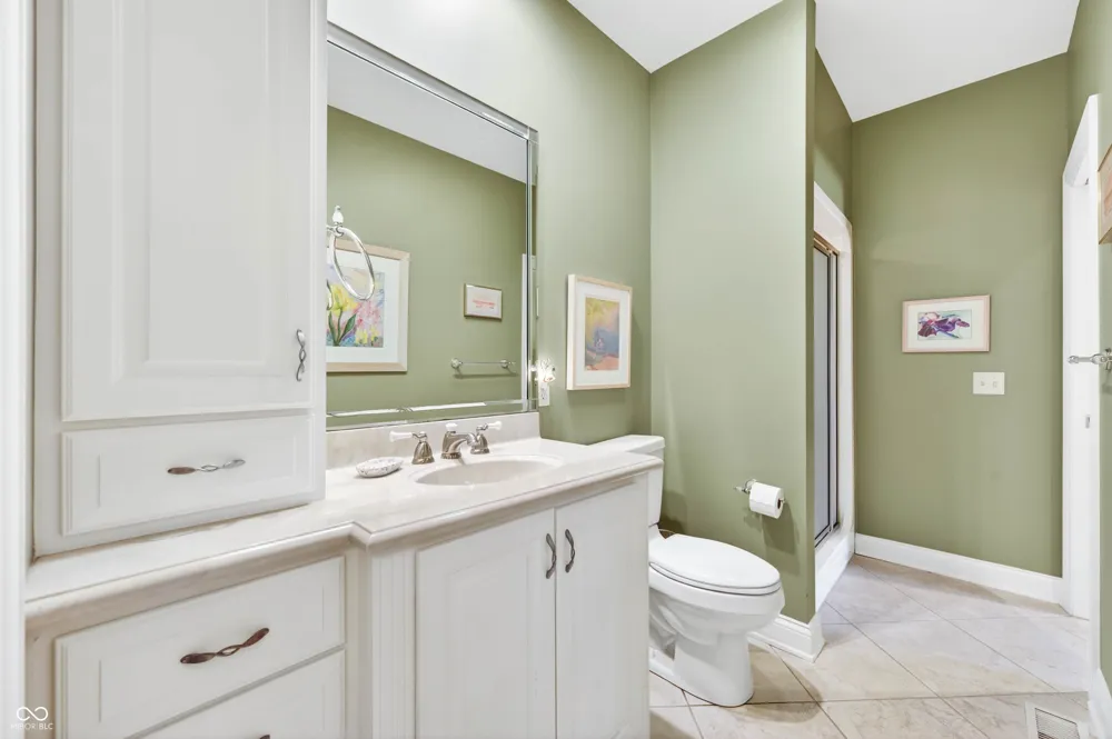 1514 Ashwood Court Greenwood, IN 46143