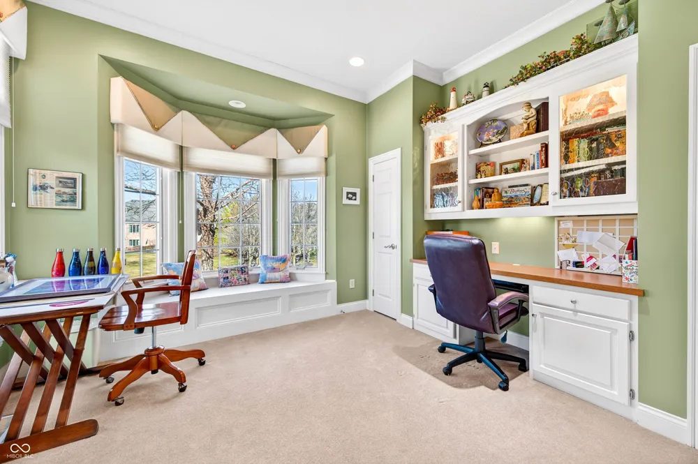 1514 Ashwood Court Greenwood, IN 46143
