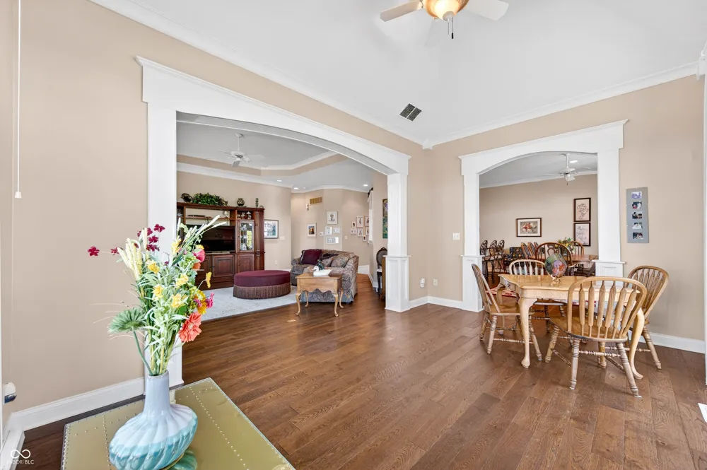 1514 Ashwood Court Greenwood, IN 46143