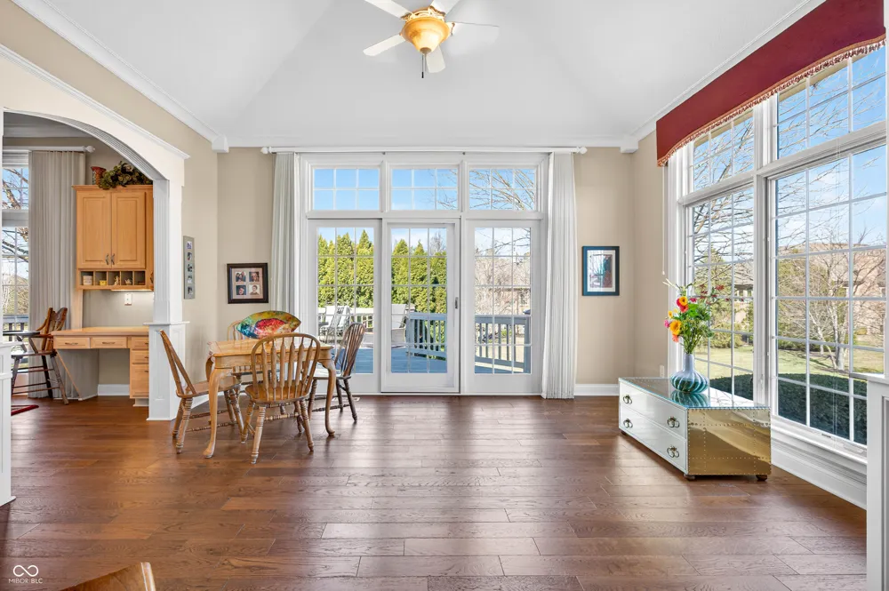1514 Ashwood Court Greenwood, IN 46143