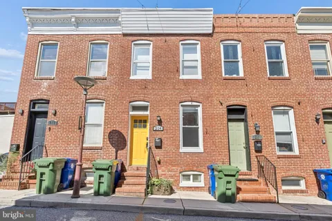 214 MADEIRA STREET