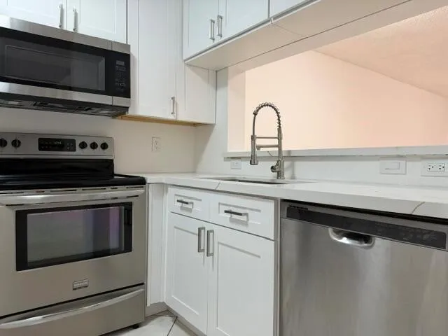 4365 NW 69TH TERRACE #4365 Lauderhill, FL 33319