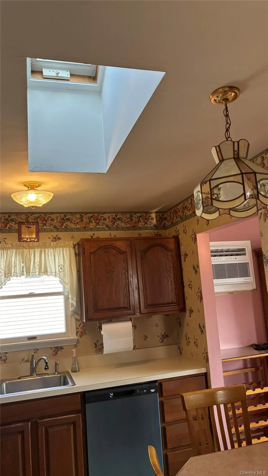 148 Harrison Avenue Bethpage, NY 11714