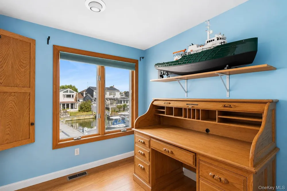 39 Jackson Place Massapequa, NY 11758